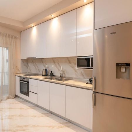 테살로니키 White Lux Heaven Saint Dimitrios 아파트 외부 사진