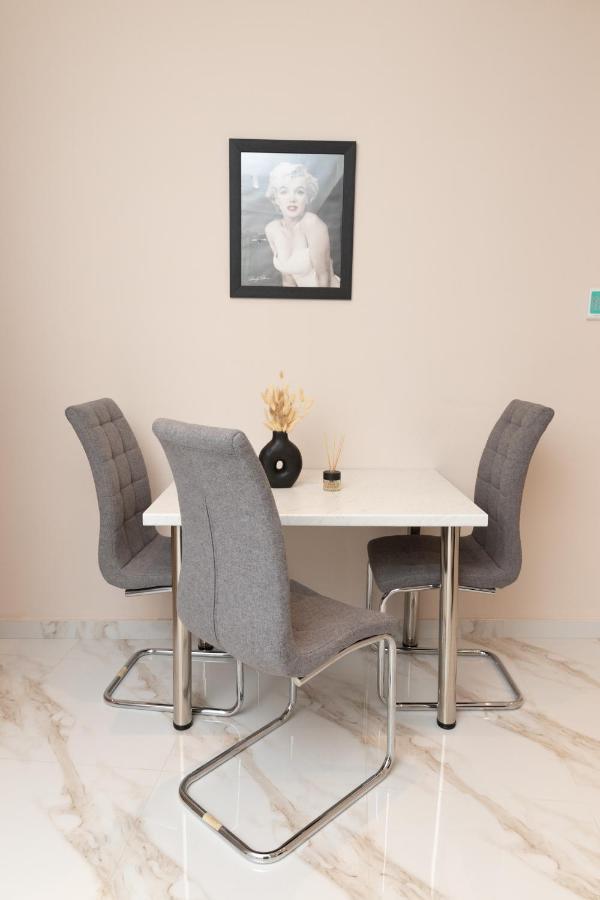 테살로니키 White Lux Heaven Saint Dimitrios 아파트 외부 사진